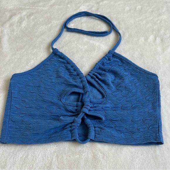 Blue Top - Picture 3 of 7